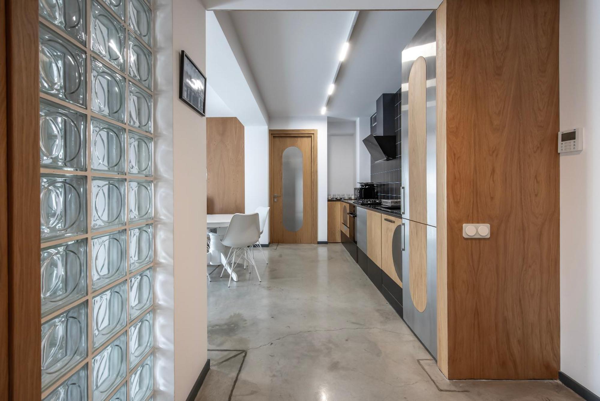 Serviced Designed By Urban 17 Apartment *