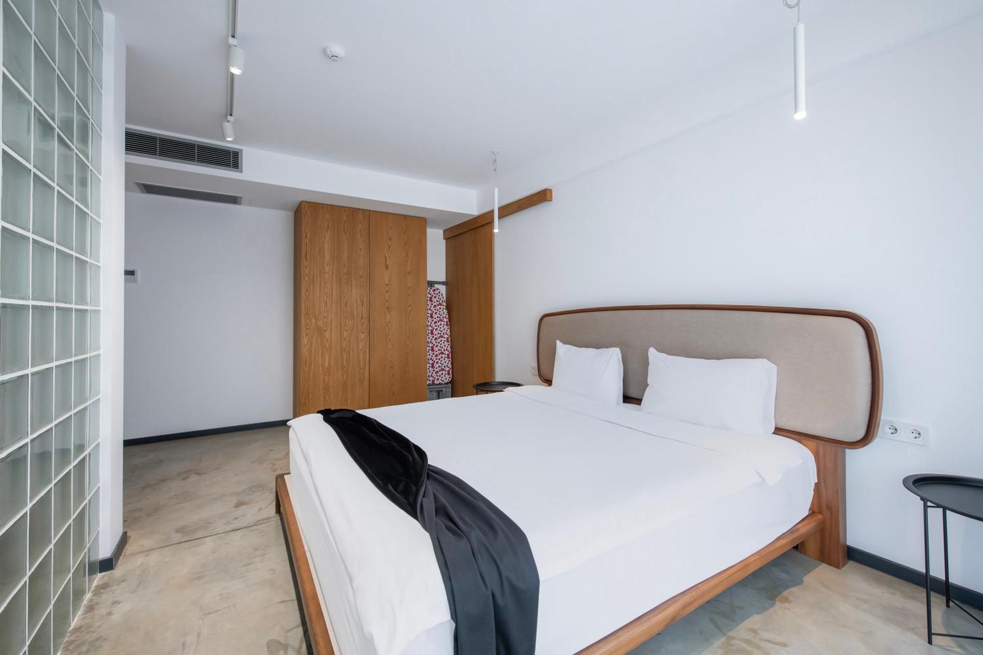Serviced Designed By Urban 17 Apartment