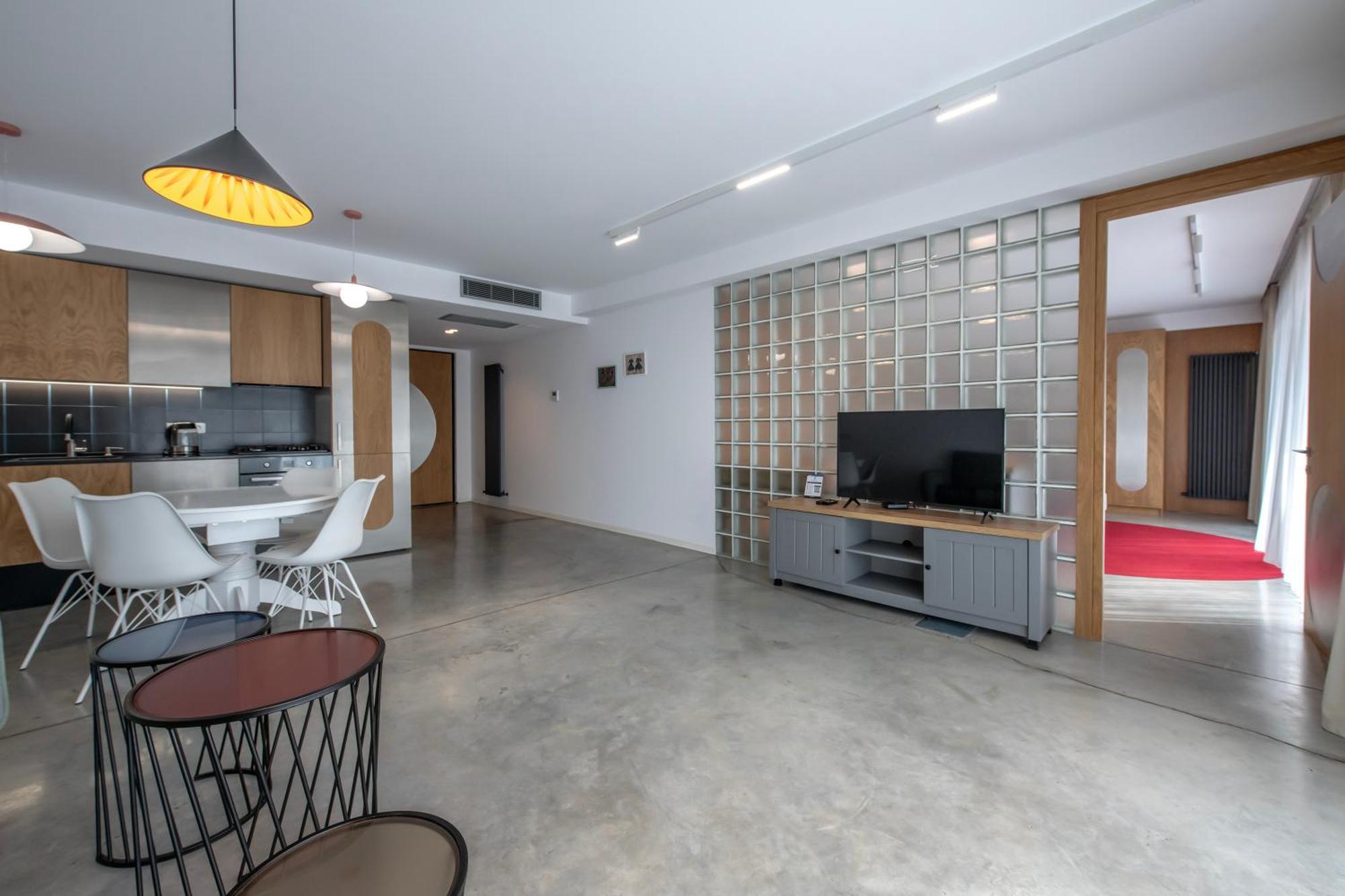 Apartment Serviced Designed By Urban 17 Tbilisi