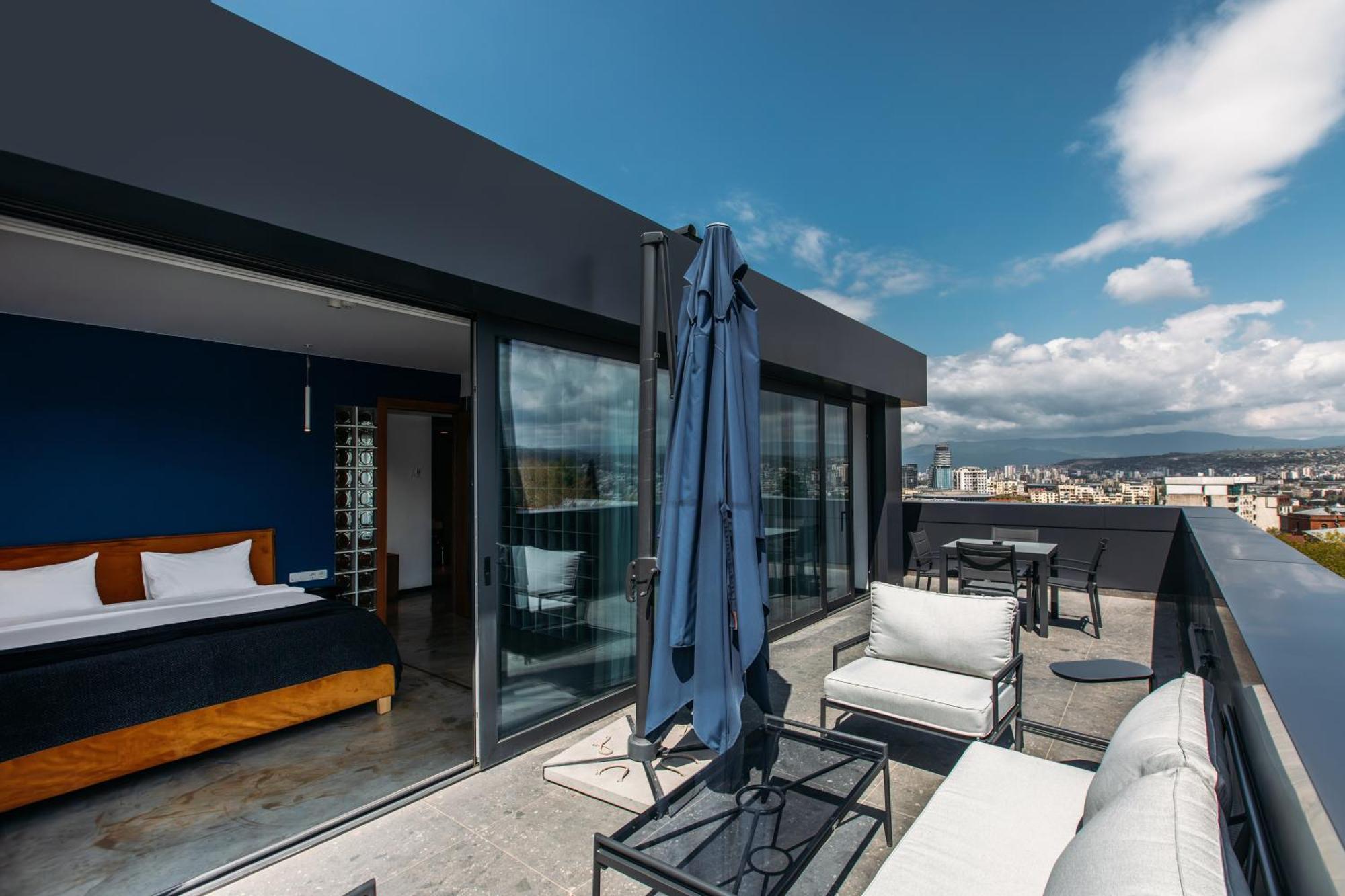 Serviced Designed By Urban 17 Apartment Tbilisi
